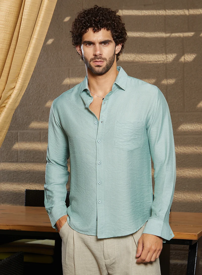 كامبوس سوترا Men's Sage Green Breezy Wrinked Relaxed Shirt For Casual Wear | Spread Collar | Long Cuffed Sleeves | Button Closure | Shirt Crafted With Comfort Fit For Everyday Wear